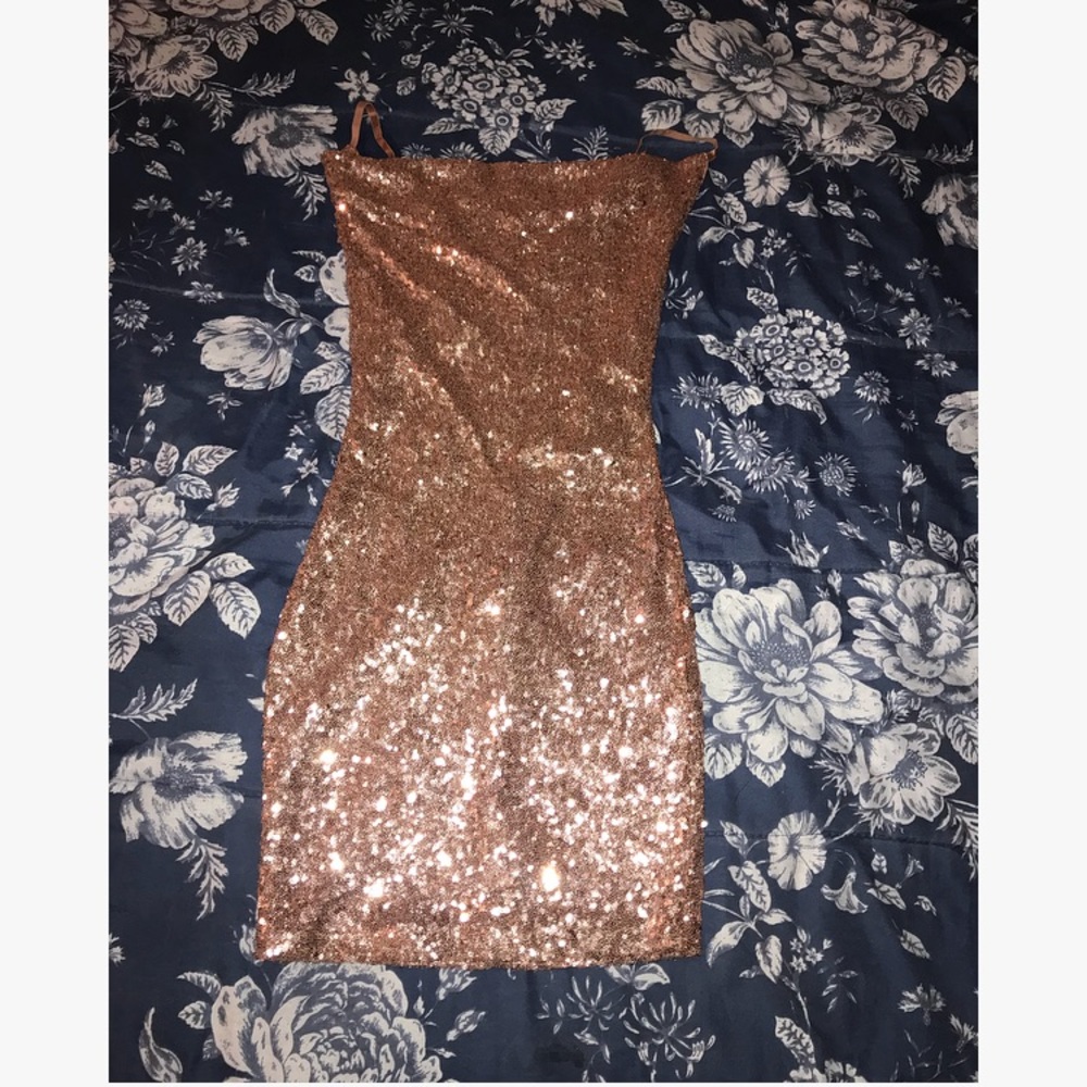 Fashion Nova Rose Gold Sequin Dress